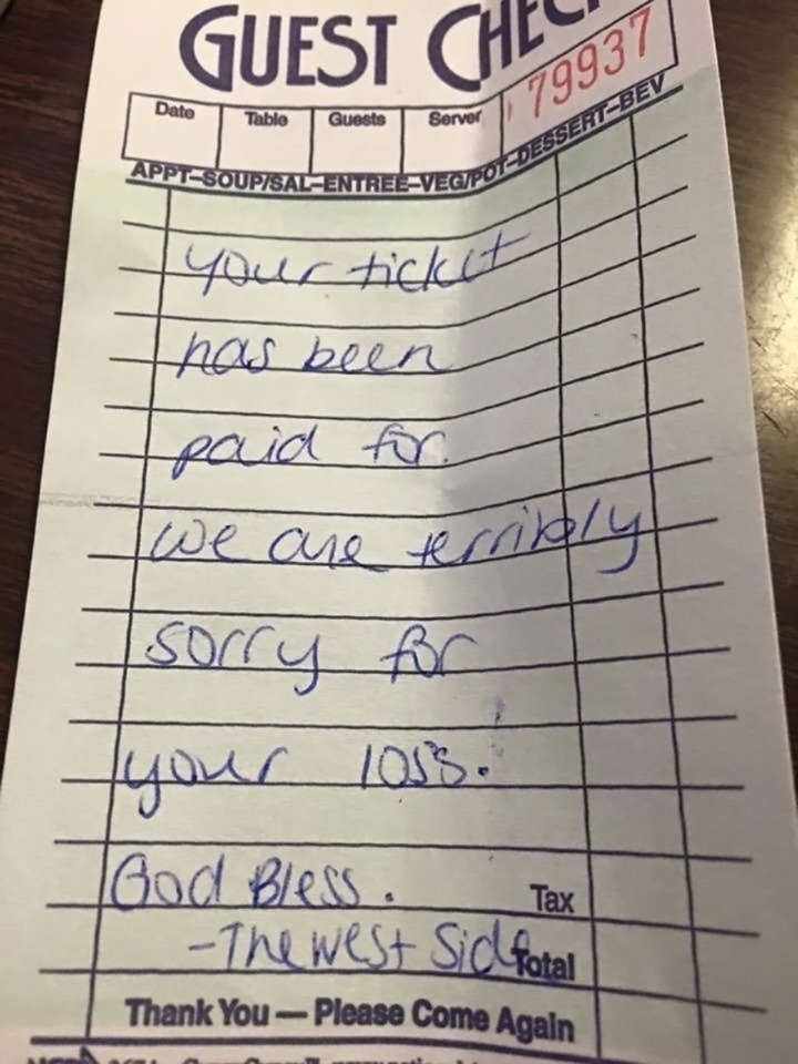 Waitress Kayla Lane covers meal cost for grieving Fort Worth parents